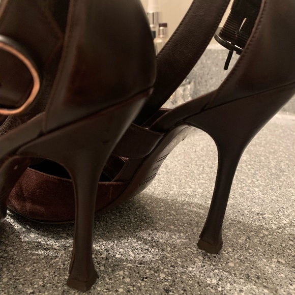 Stylish suede and leather heel - Picture 5 of 7